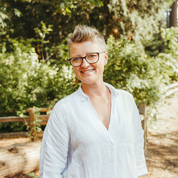 photo of guide-agnes-syroka